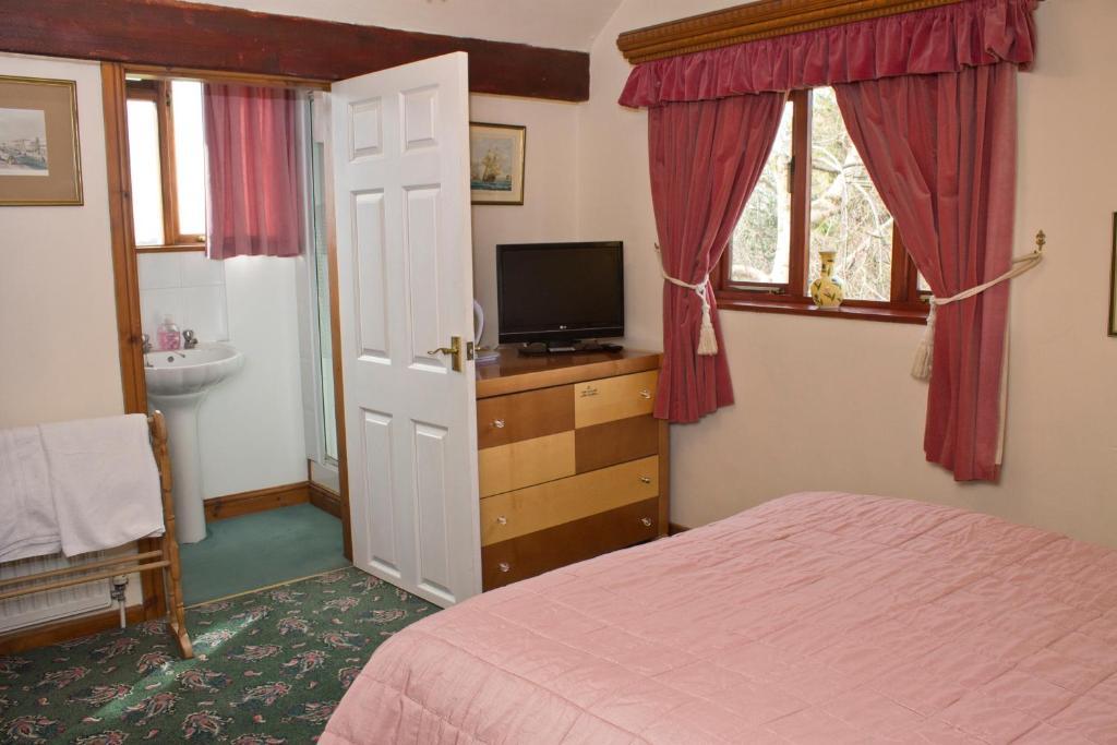 Wayside Guest House Albrighton Exterior foto